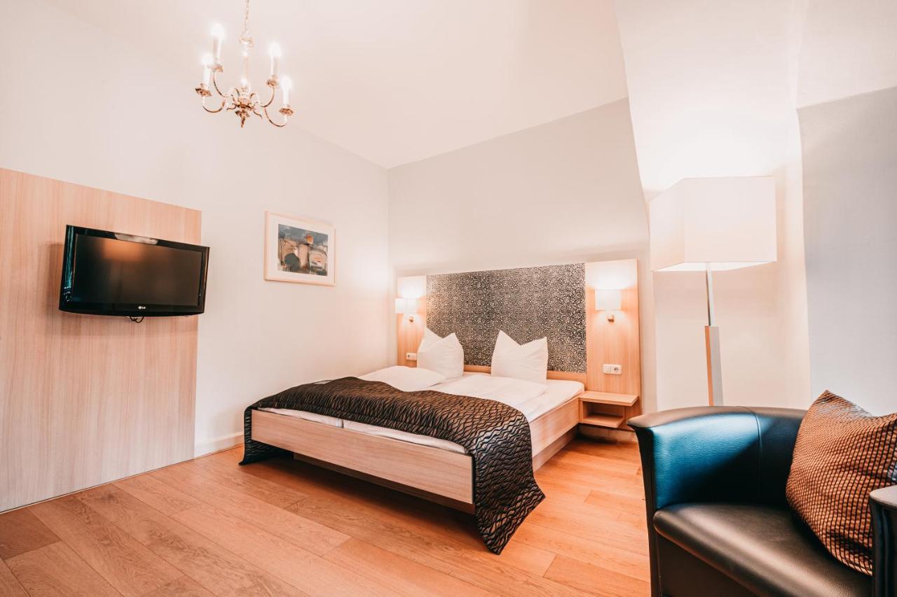 Romantik Hotel Schloss Hohenstein Ahorn  ภายนอก รูปภาพ